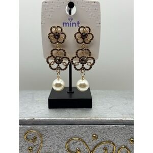 Mint Purple Rhinestone Flower Drop Earrings Gold Tone Faux Pearl Statement